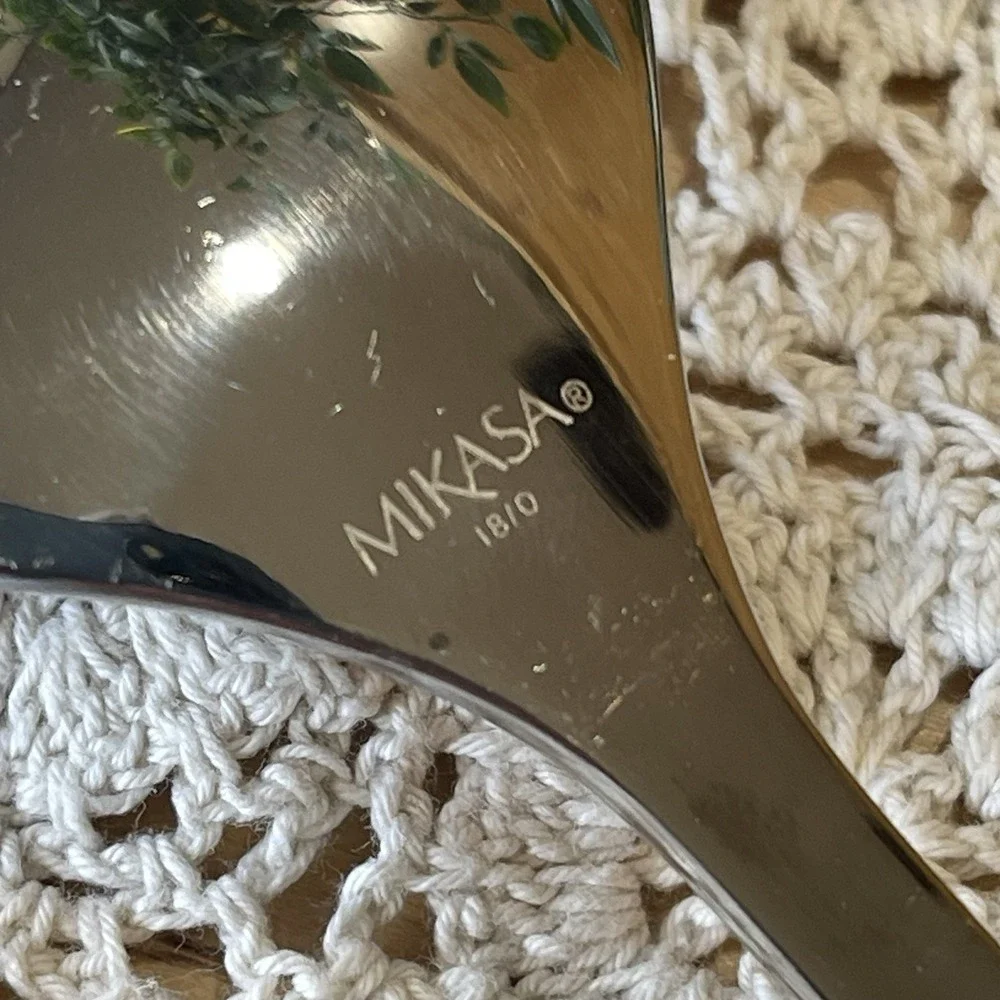 Mikasa brand color